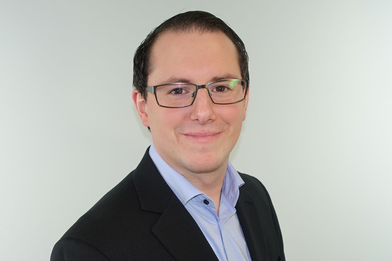 Daniel Ströher Portraitfoto Daniel Ströher