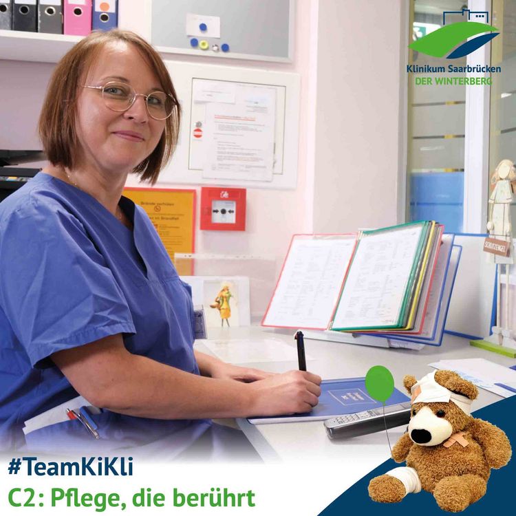 Serie #TeamKiKli: C2 – Pflege, die berührt; Stationssekretärin Jutta Hooß