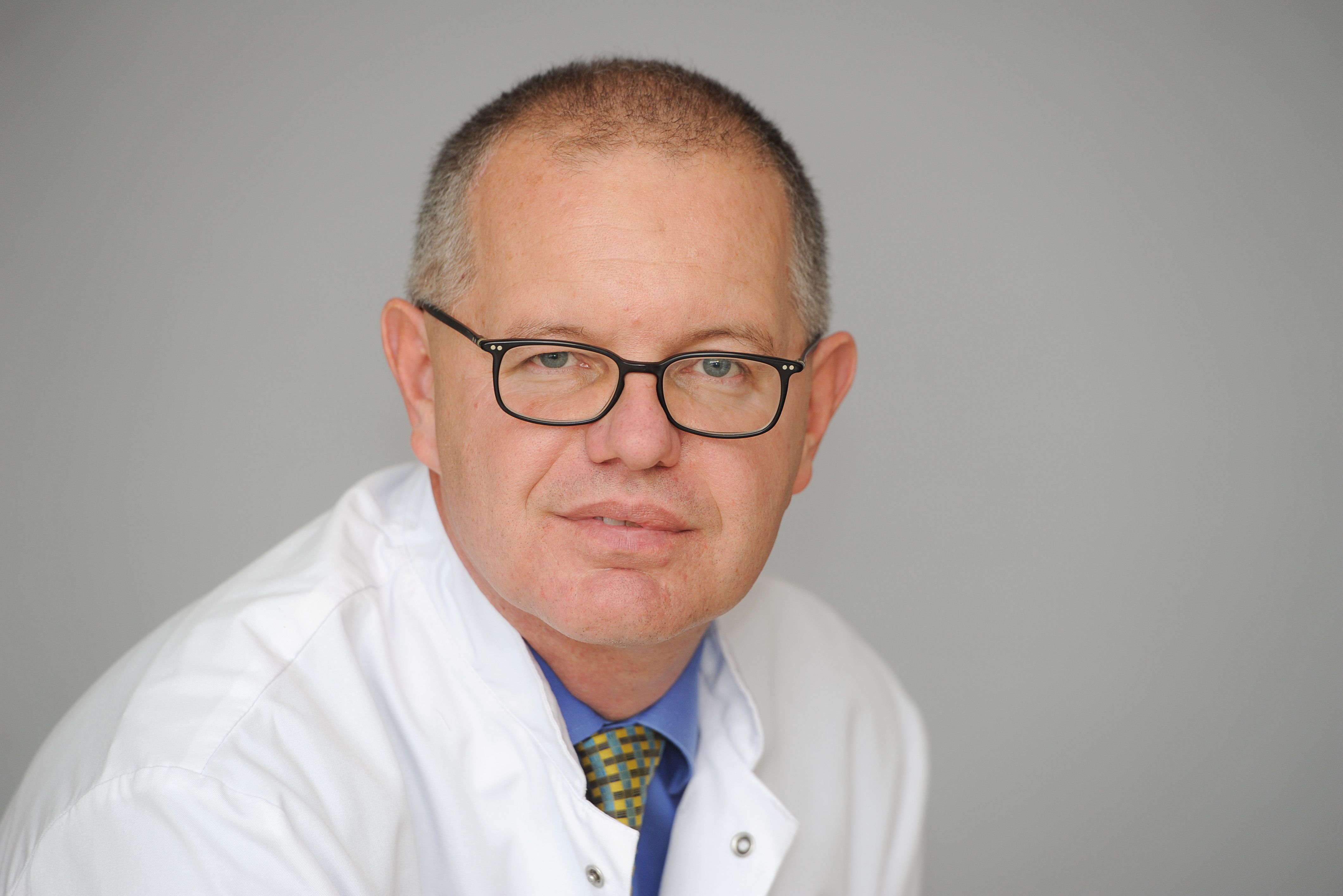 Portraitfoto: PD Dr. Konrad Schwarzkopf, stv. Ärztlicher Direktor