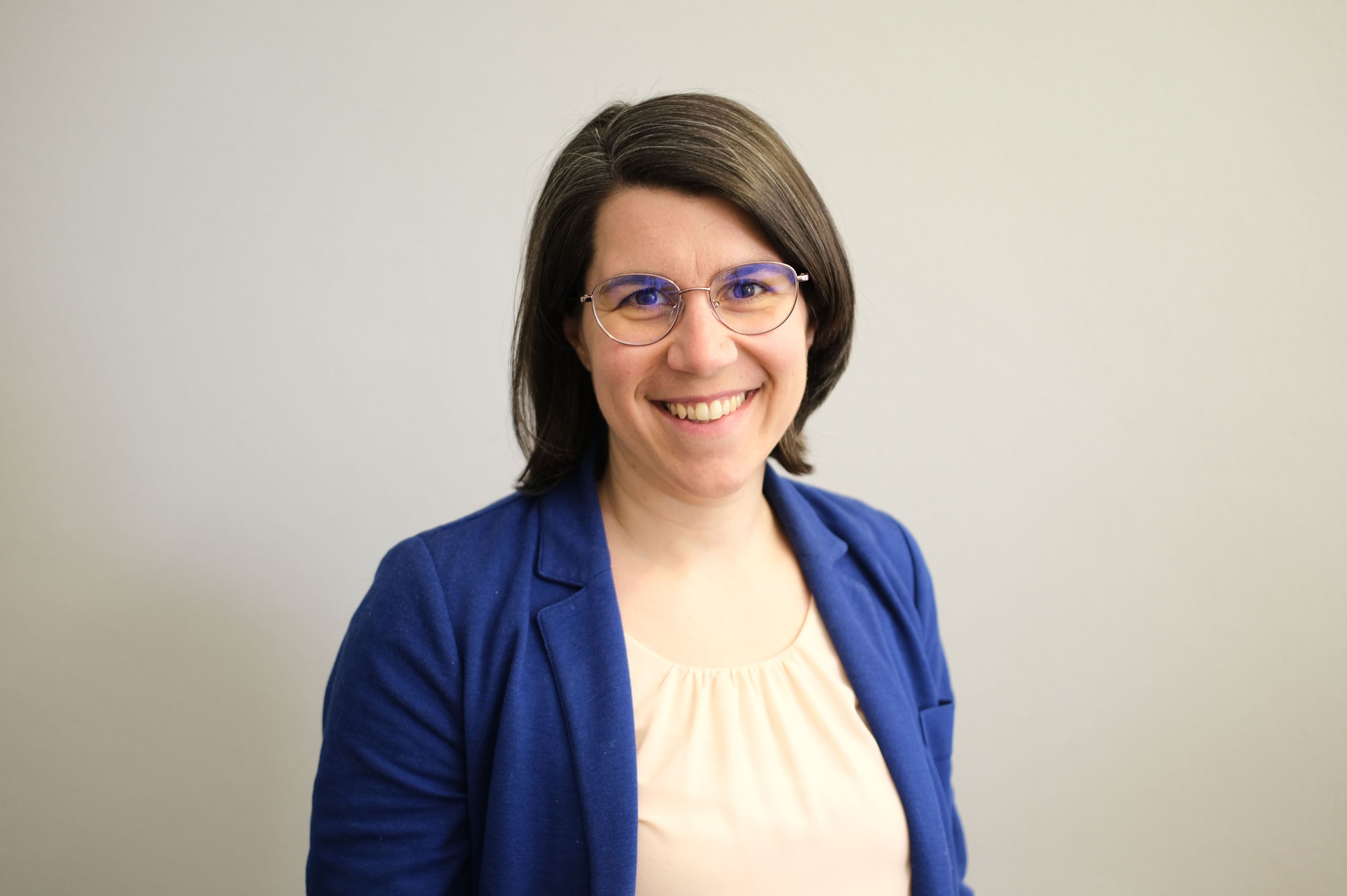 Dr. Julia Berger Portraitfoto: Dr. Julia Berger