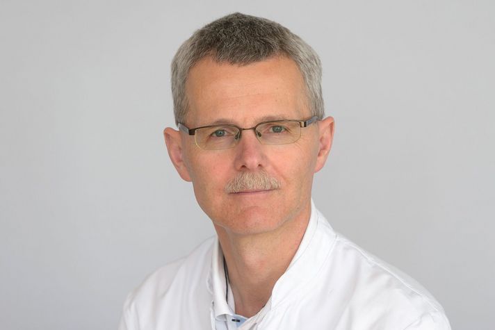 War als Seniorautor für das Wissenschaftsmagazin "The Lancet" tätig: Prof. Dr. Winfried Häuser